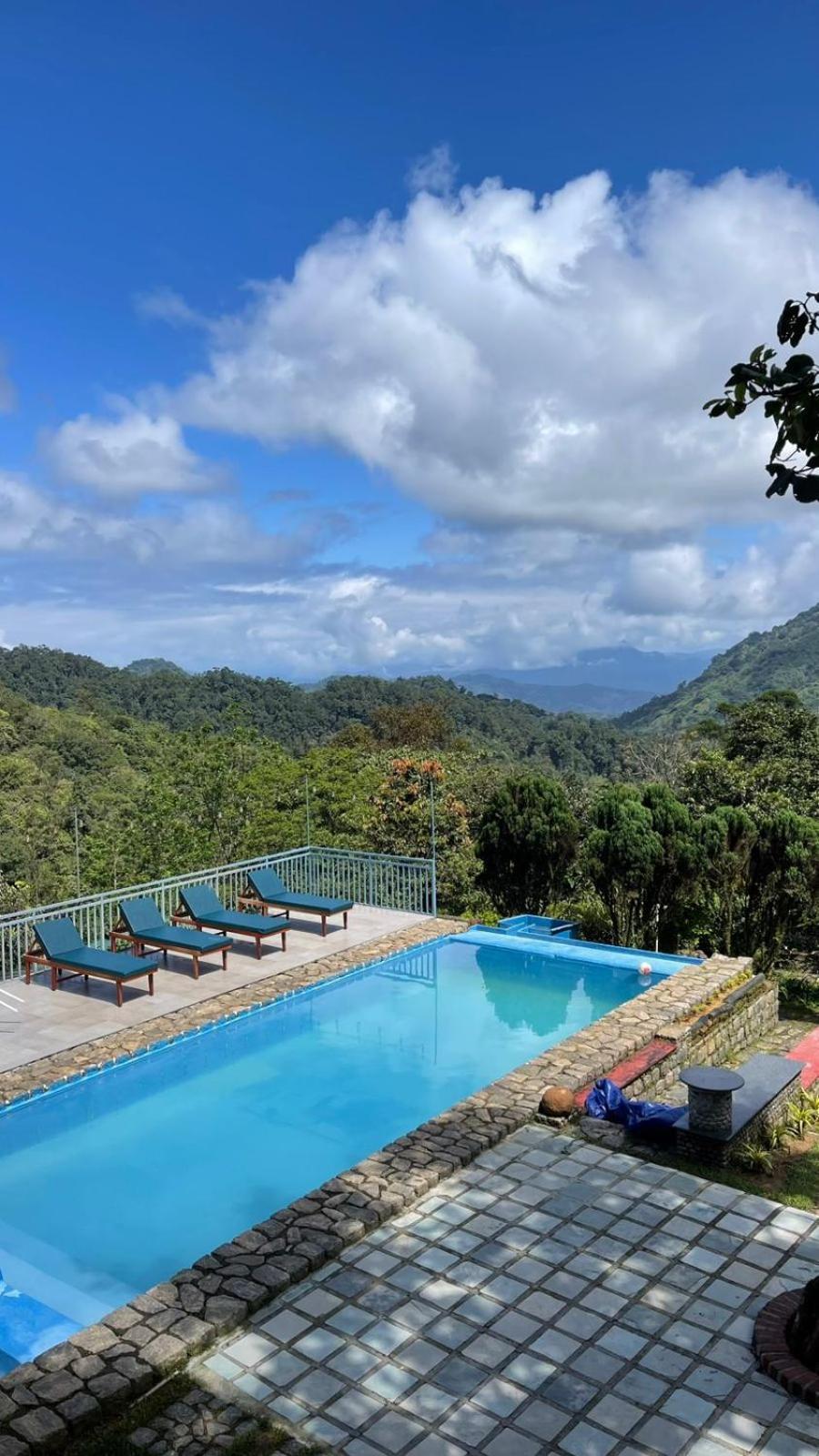 Exotica Holidays Hotel Viripara Buitenkant foto