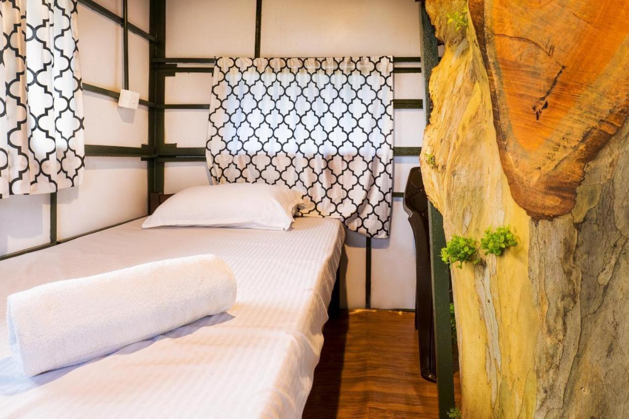 Exotica Holidays Hotel Viripara Buitenkant foto