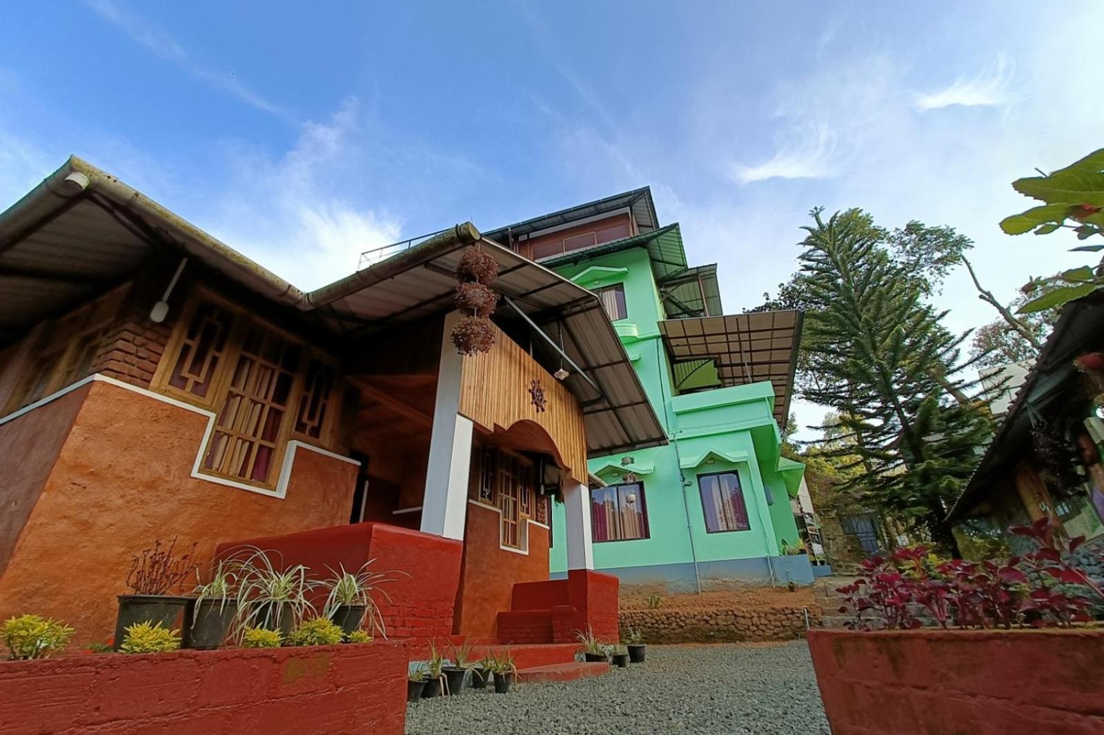 Exotica Holidays Hotel Viripara Buitenkant foto